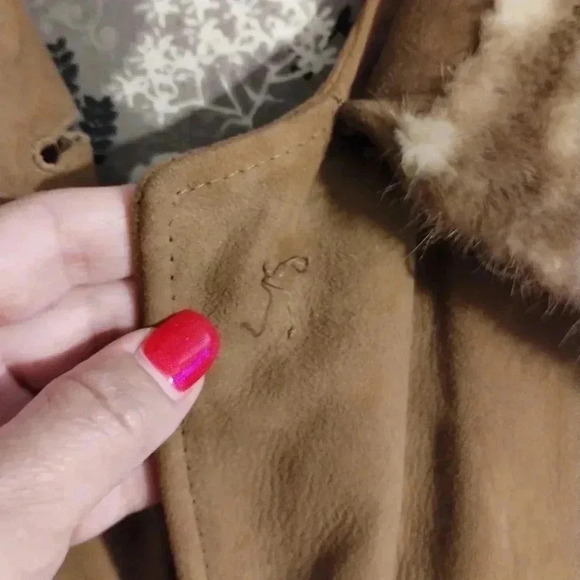 VINTAGE 1960 Suede Coat Mink Collar - Satin Lined size 12 - Picture 4 of 14